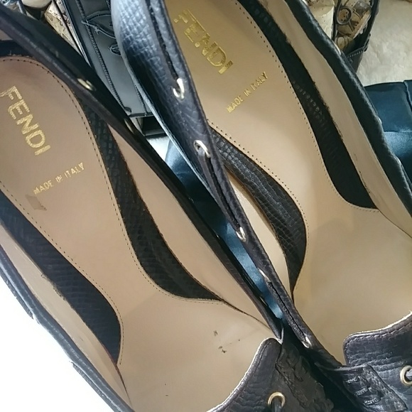 HP! SALE! FENDI Brwn Leather Platform Pump Heels - Picture 5 of 8